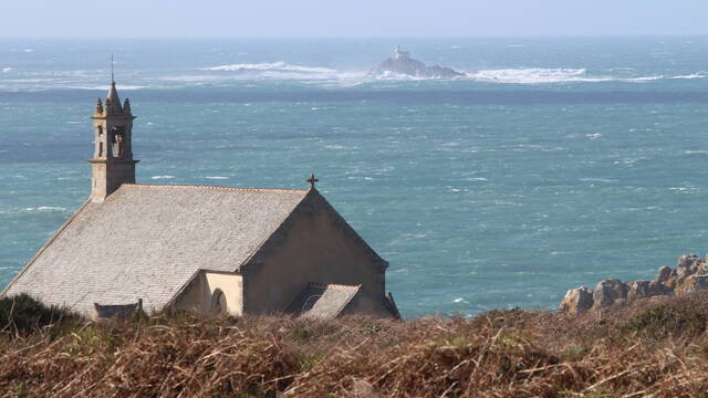 Chapelle Saint They à la Pointe du Van