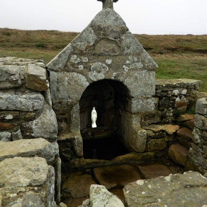 Fontaine de Saint-They © Ronan Belbeoch - Office de tourisme Cap-Sizun – Pointe du Raz