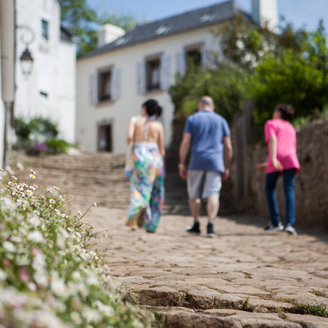 La Grande rue chère - Pont-Croix © Guillaume Prié - CRTB